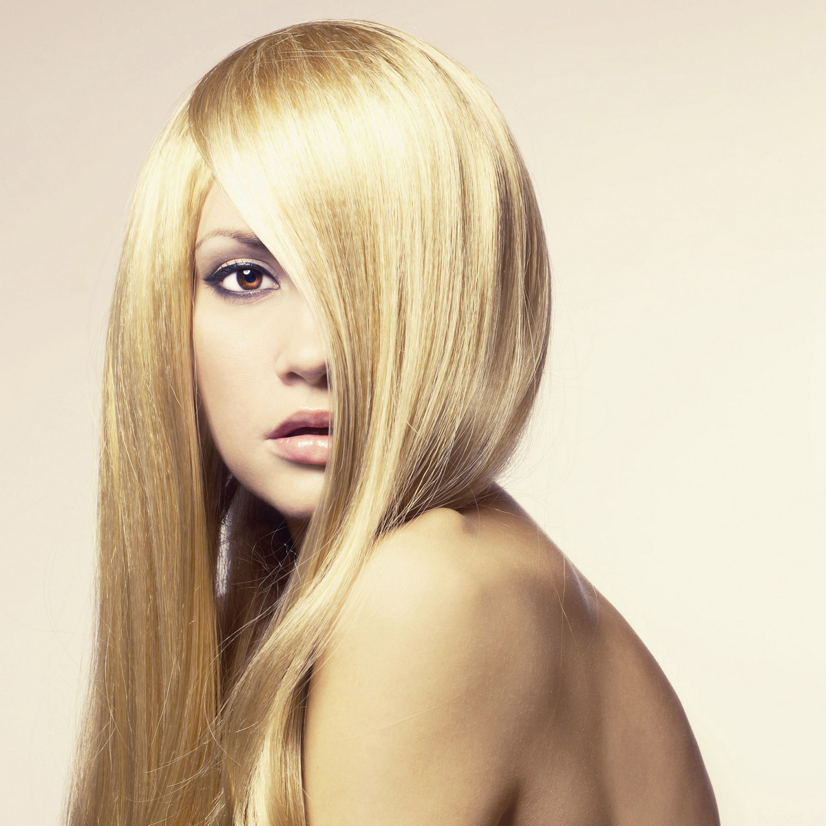 Magnificent Bright Blonde Straight Hair