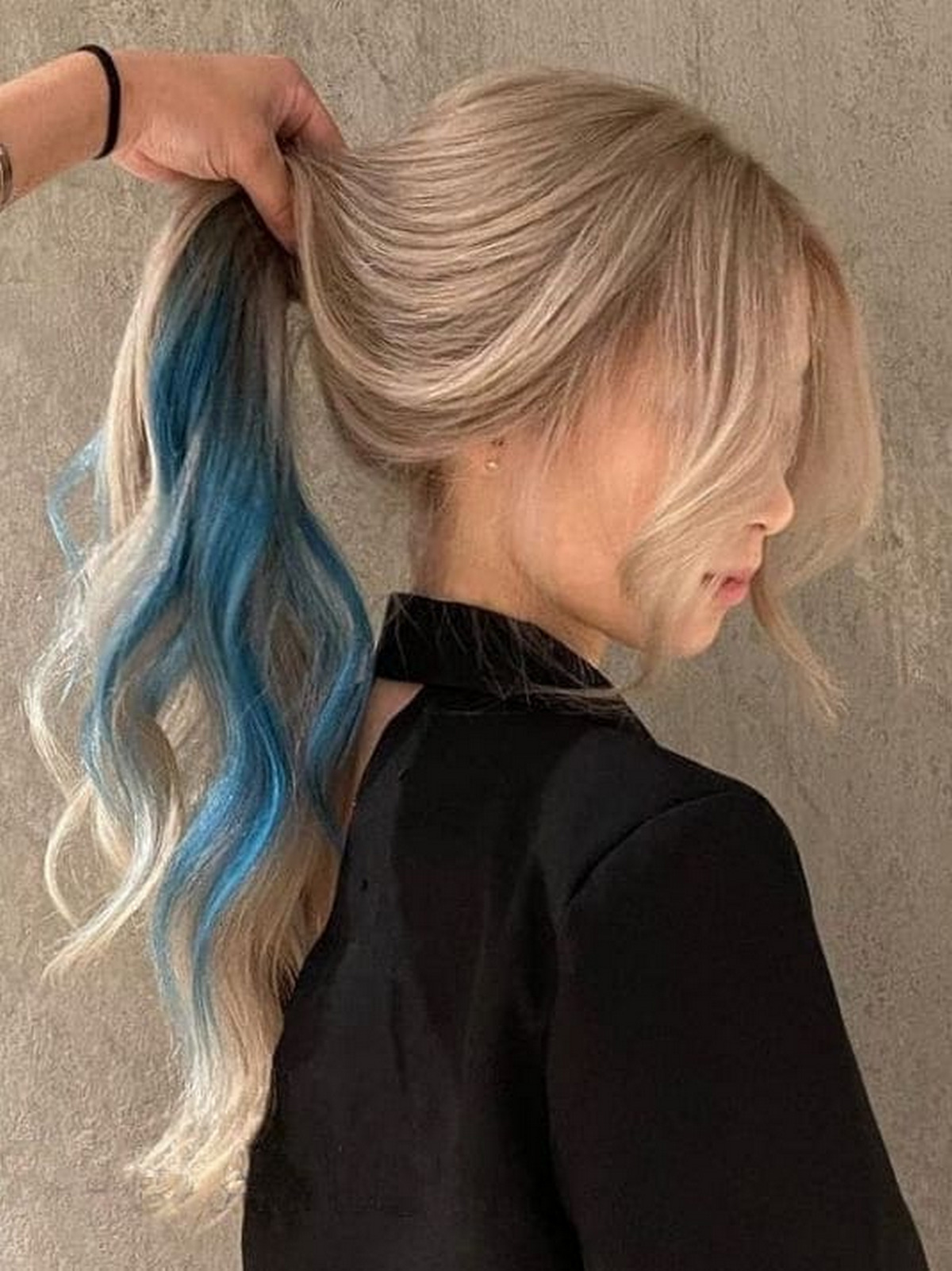 Blonde and Blue 