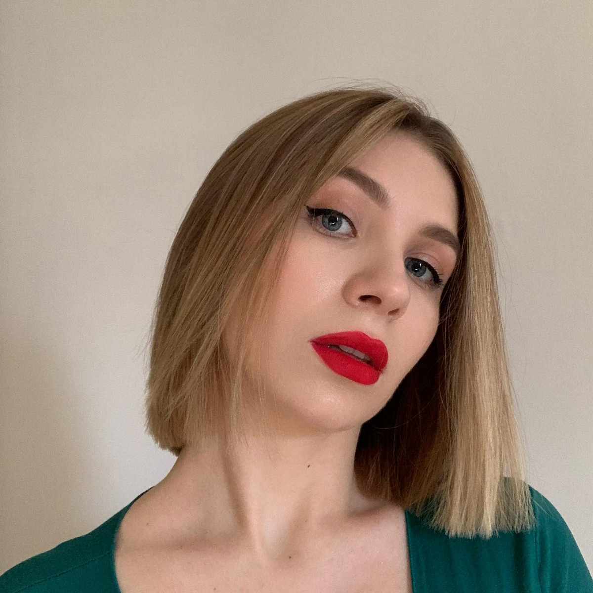 Short Choppy Hairstyles For Round face