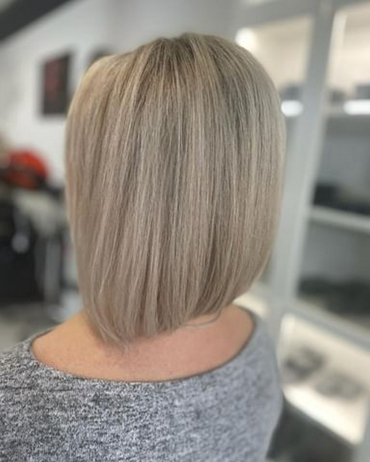 Straight Bob Smokey Ash Short Hair