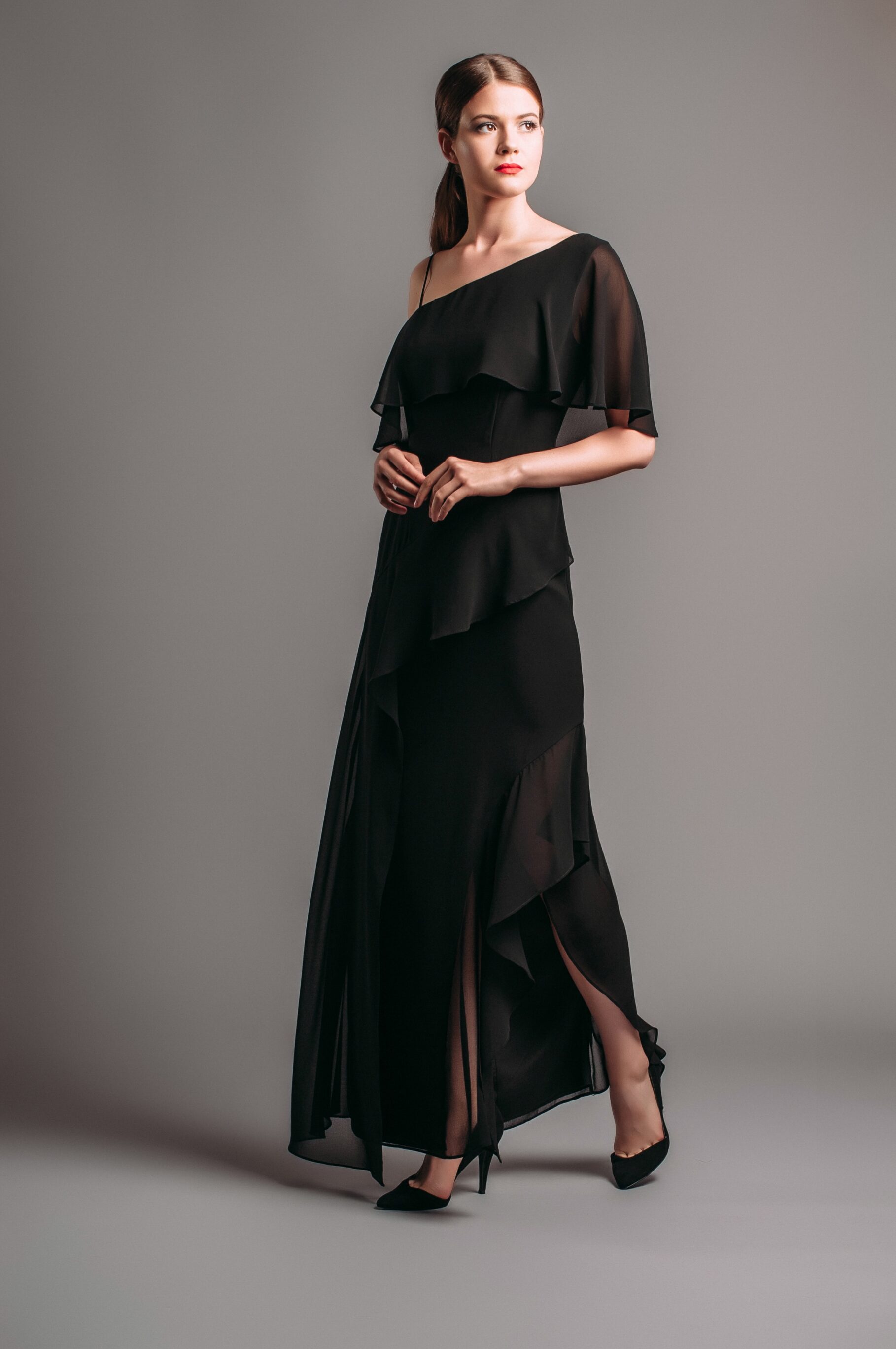 Black One-shoulder Maxi Dresses 