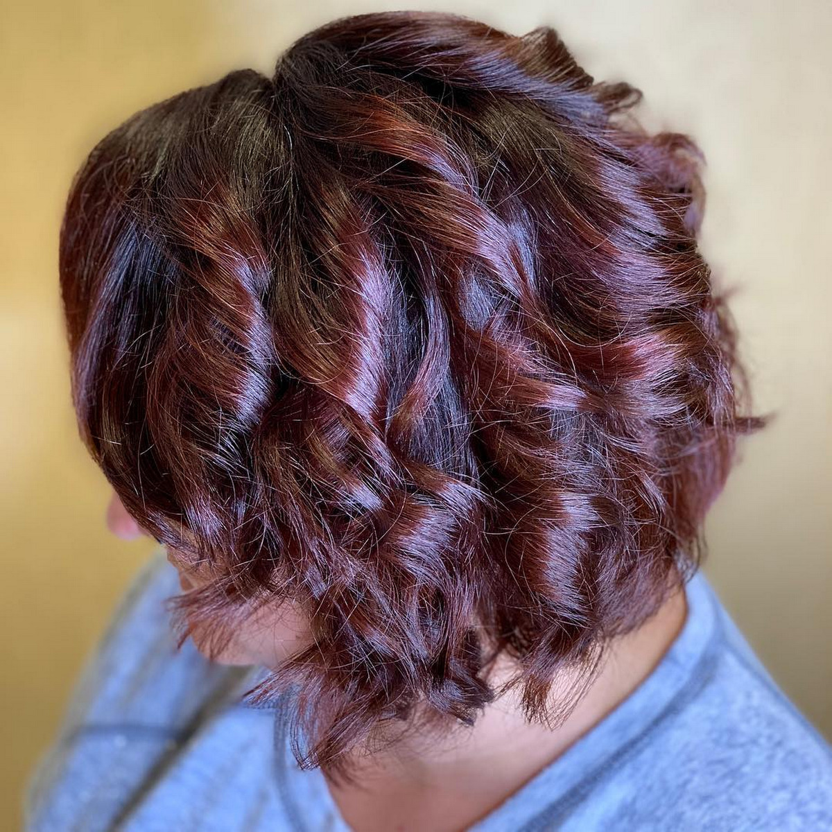 Shadowroot With Short Messy Hair
