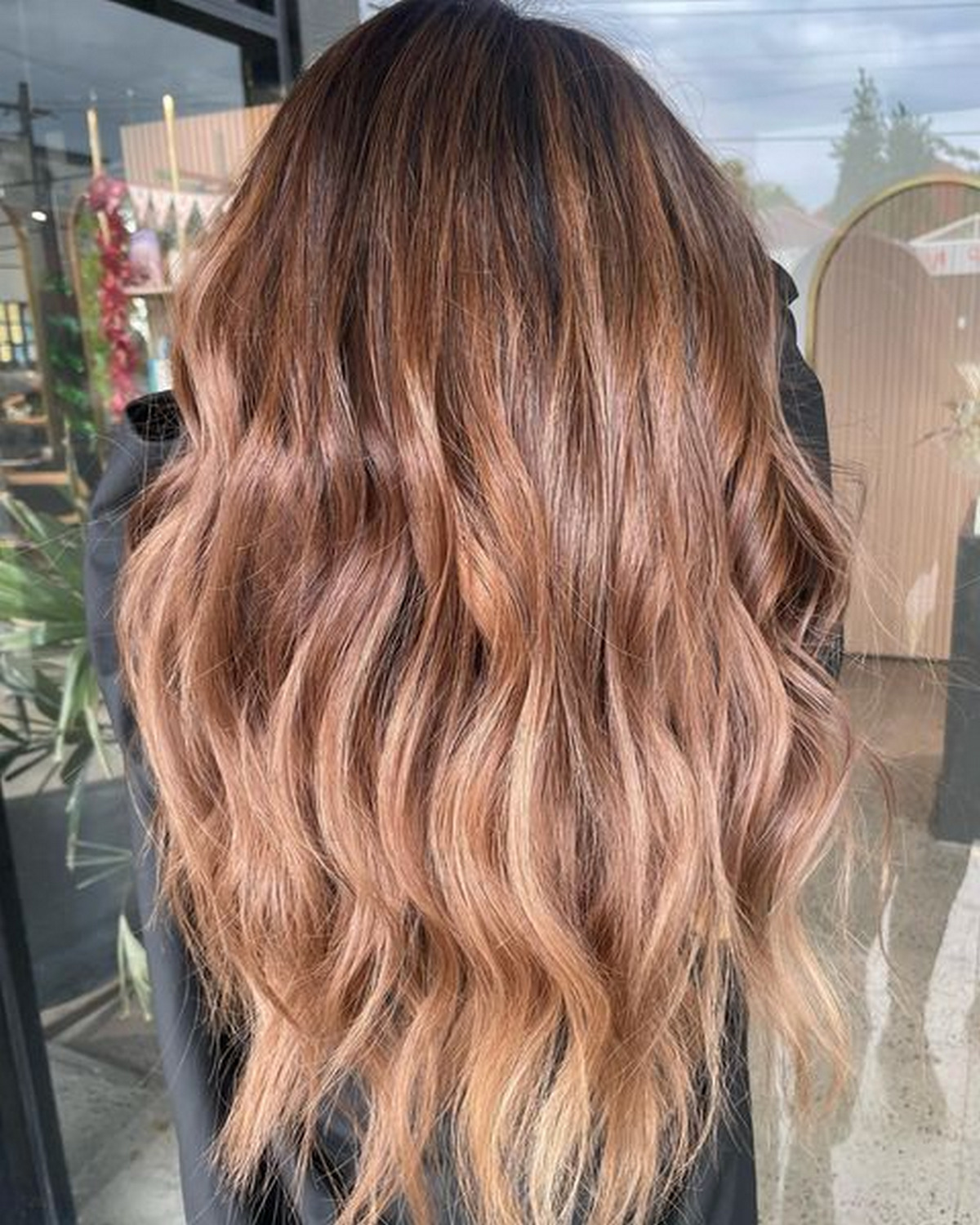 Ombre Layer Waves Cinnamon Brown