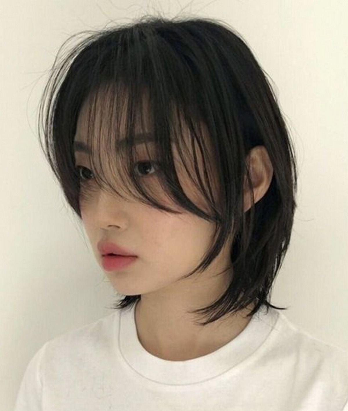 30+ Cute Short Hair with Bangs Korean Style : Voluminous Bixie with Long  Bangs
