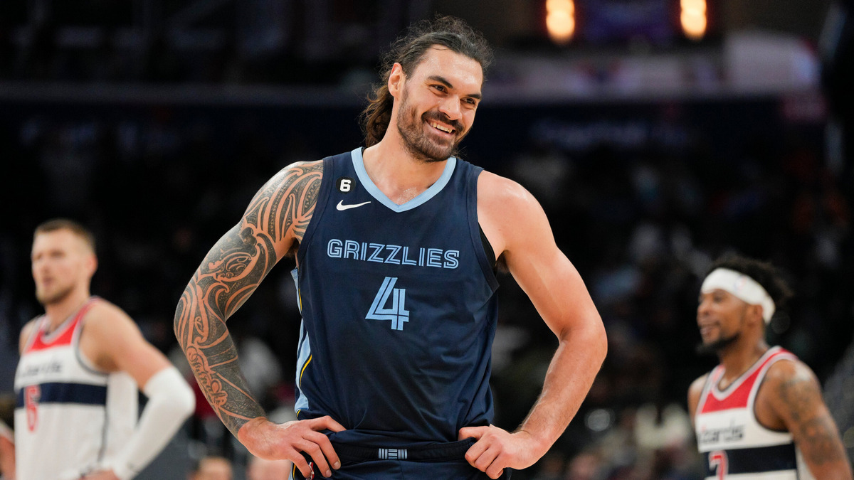 Steven Adams