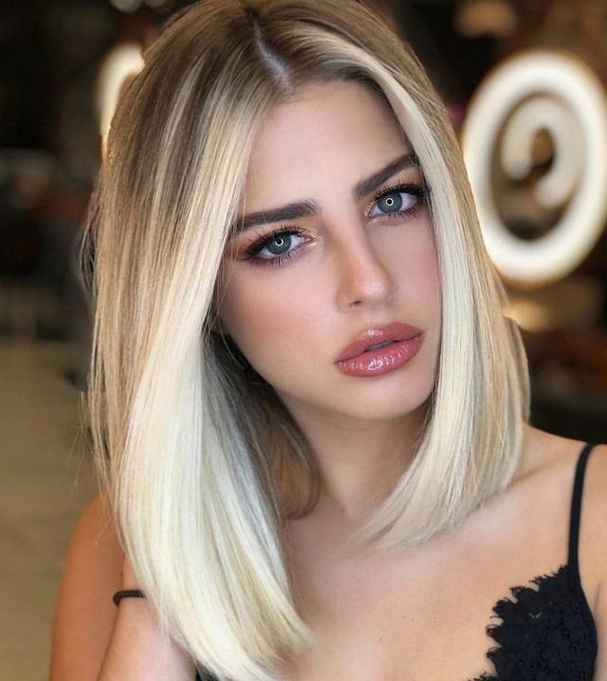 Face-Framing Lob Cut