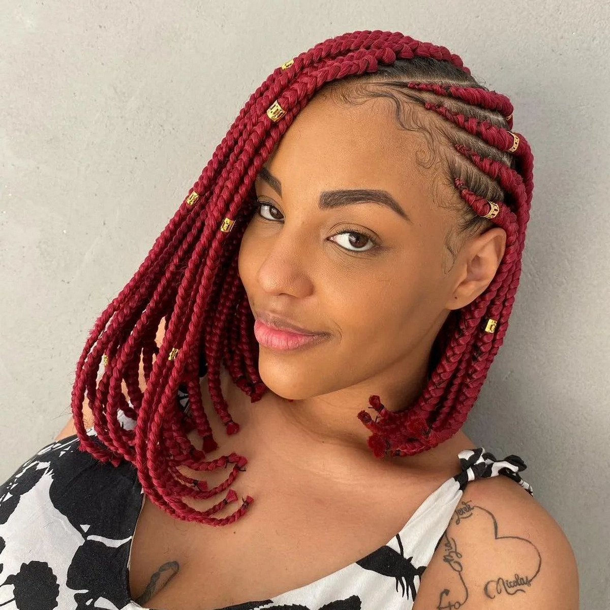 Color-Flashed Short Box Braids