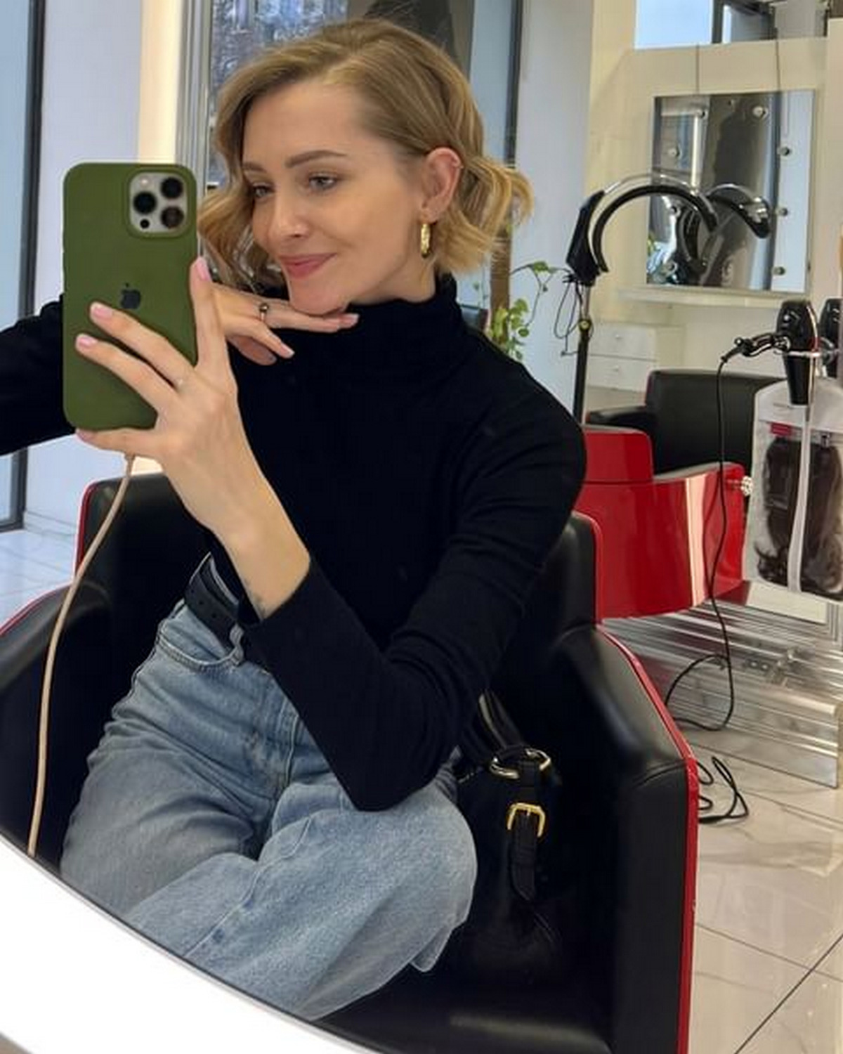 Wavy Bob
