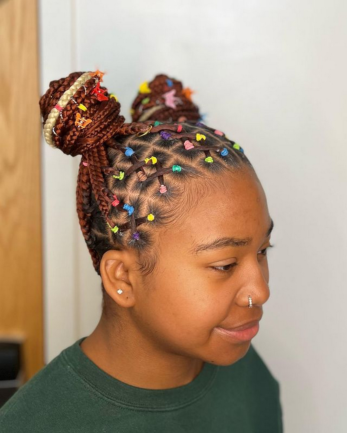 5 Beautiful Hairstyles You Can Create With Spring Twists