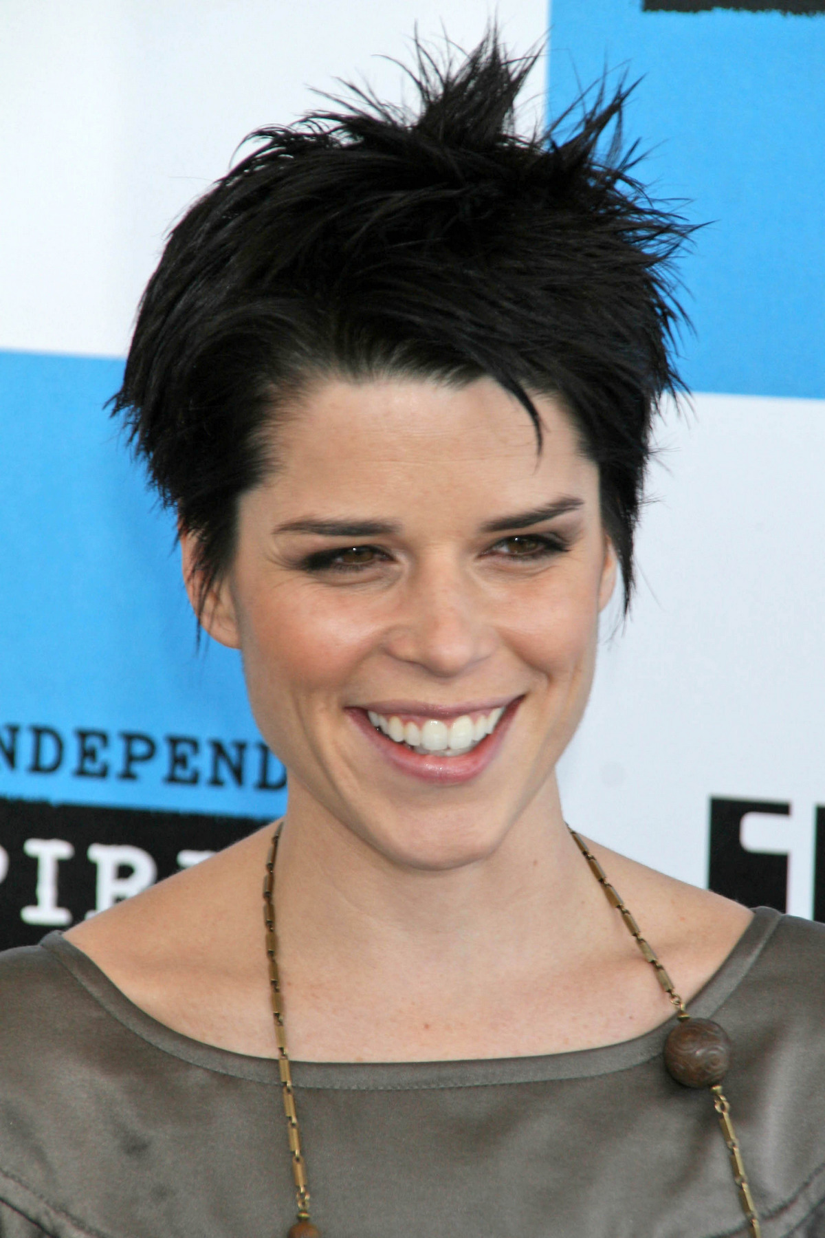 Neve Campbell