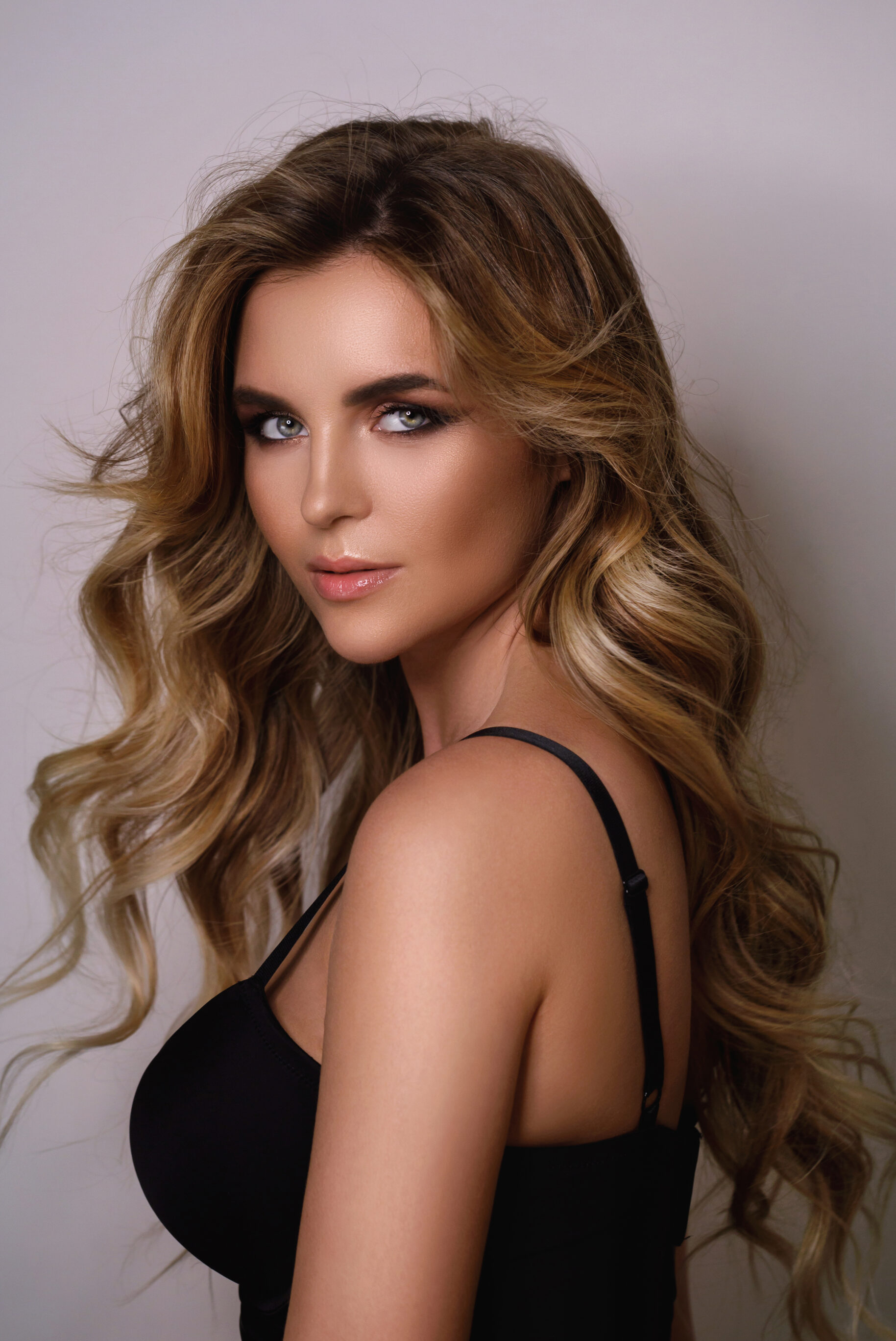 Golden Blonde Dimensional Balayage 