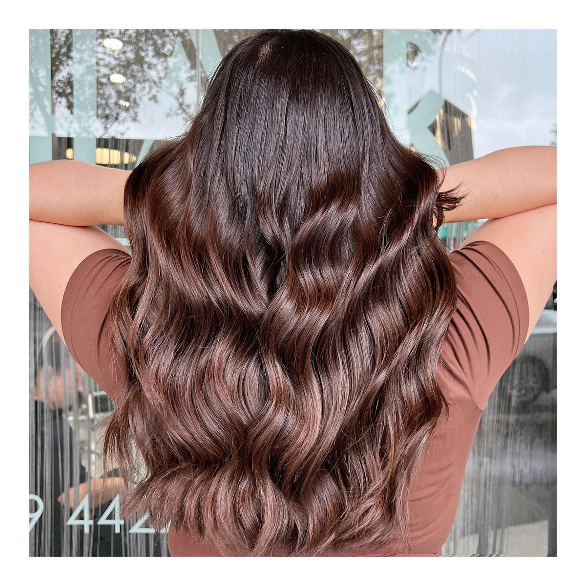 Long layered wavy hair