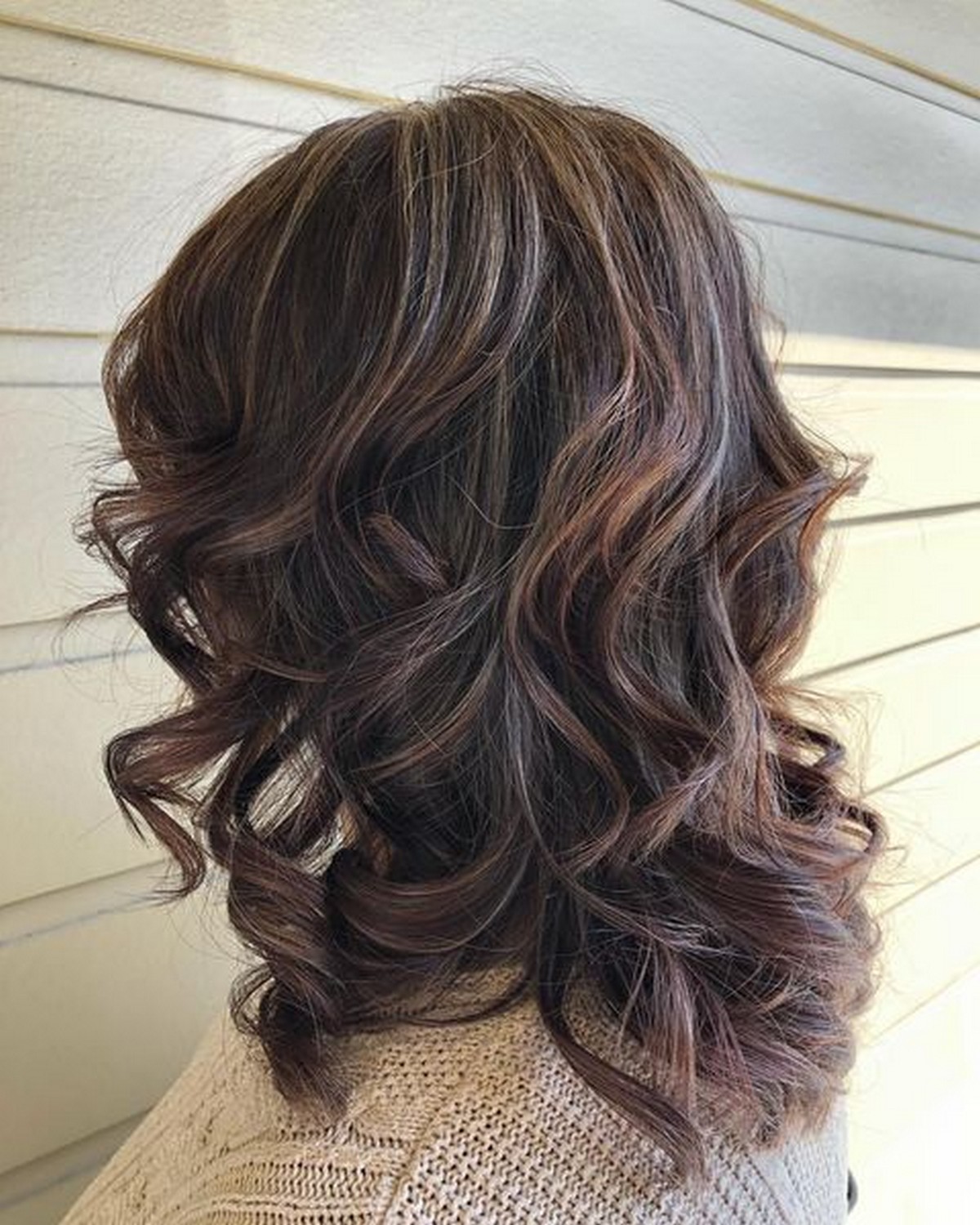 Dark Auburn Hair With Blonde Highlights