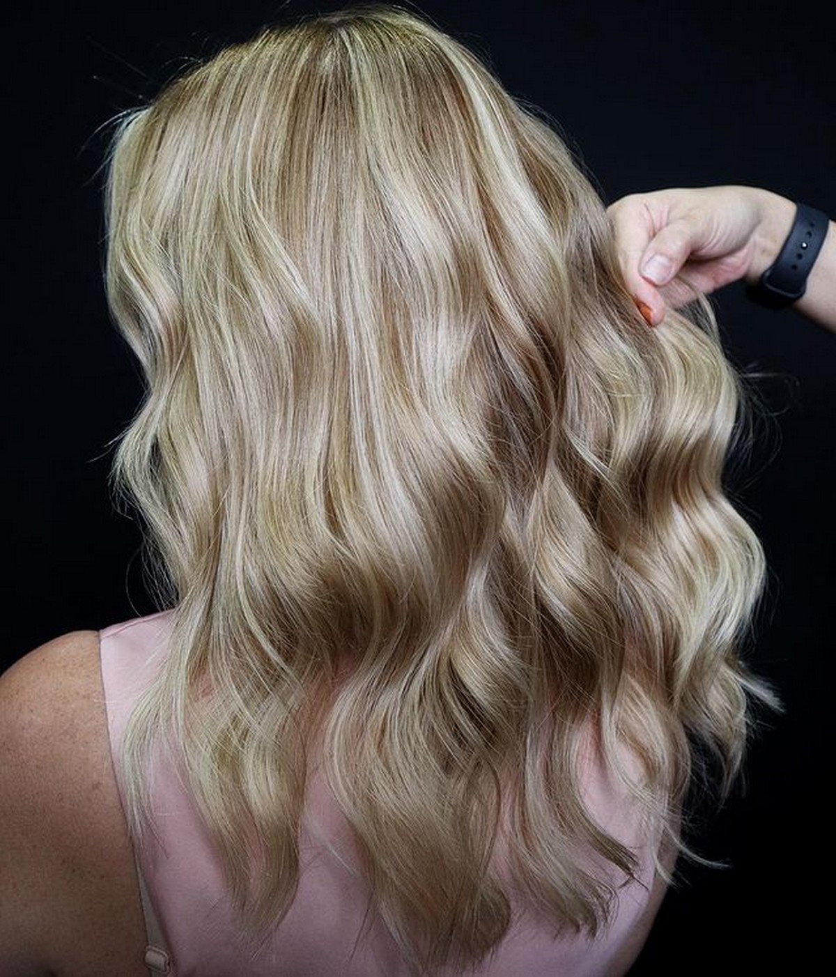 Dirty Blonde Hair With Highlights