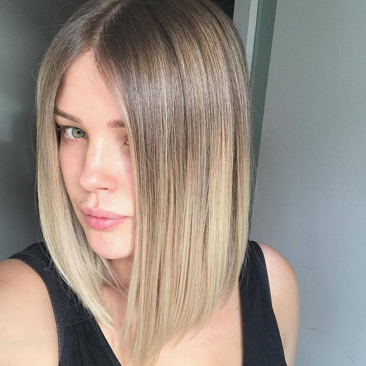 Two-Tone Rounded Pixie Bob