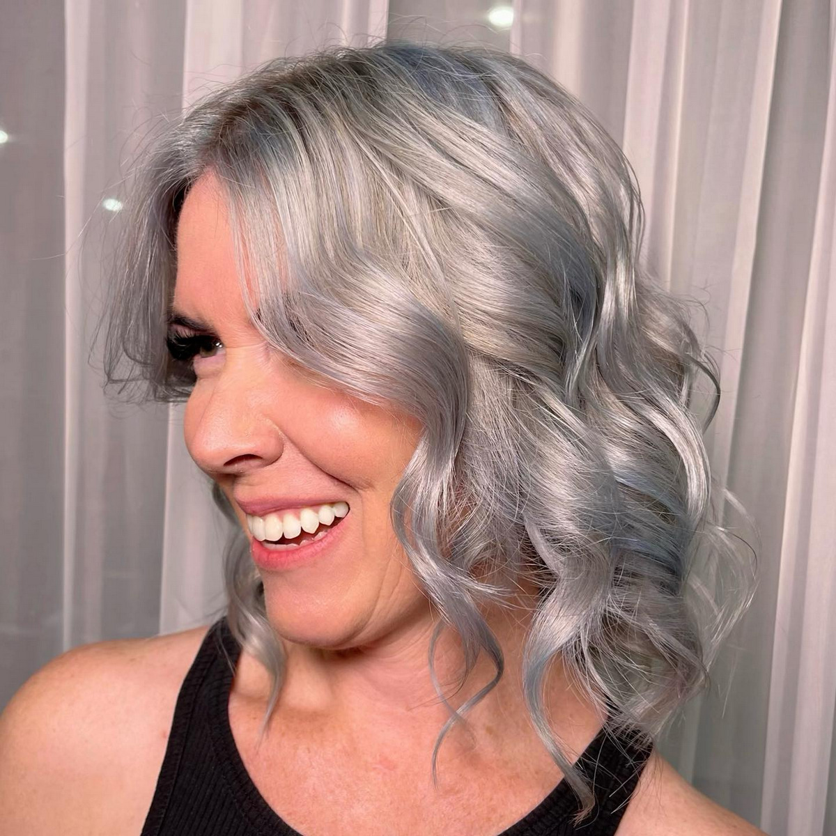 Icy Blonde Short Wave Hair