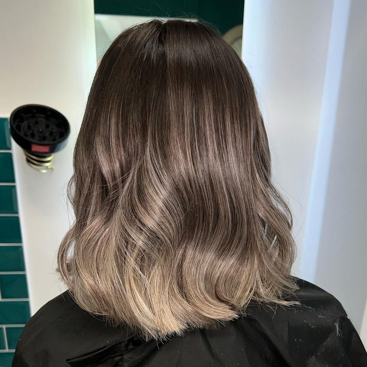 Wavy Gray Lob