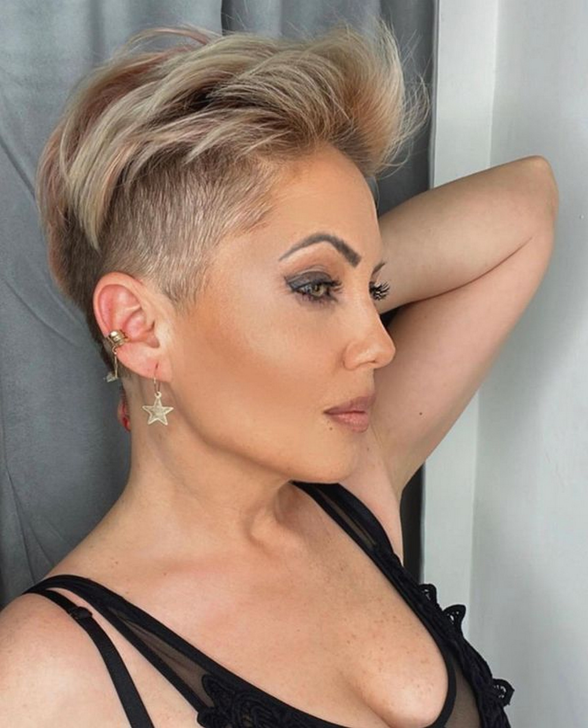 Feathered Pixie Bob