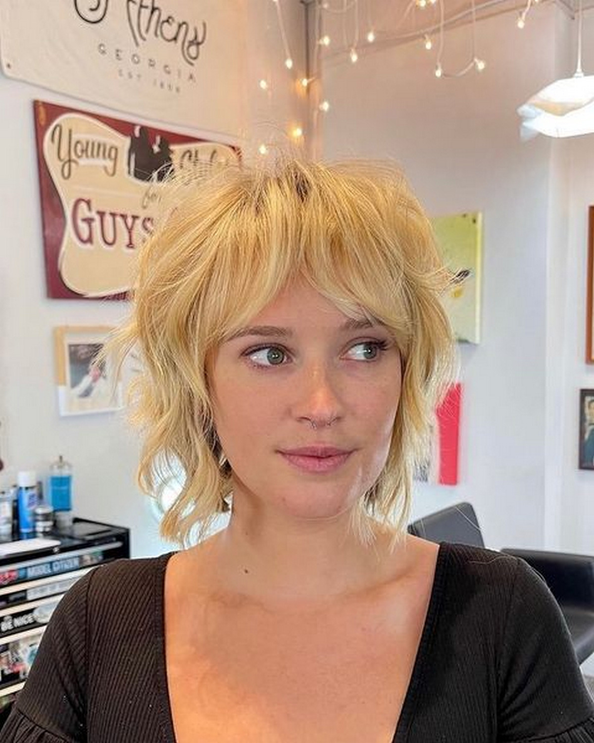 Shaggy Bob for Short Wave Hair