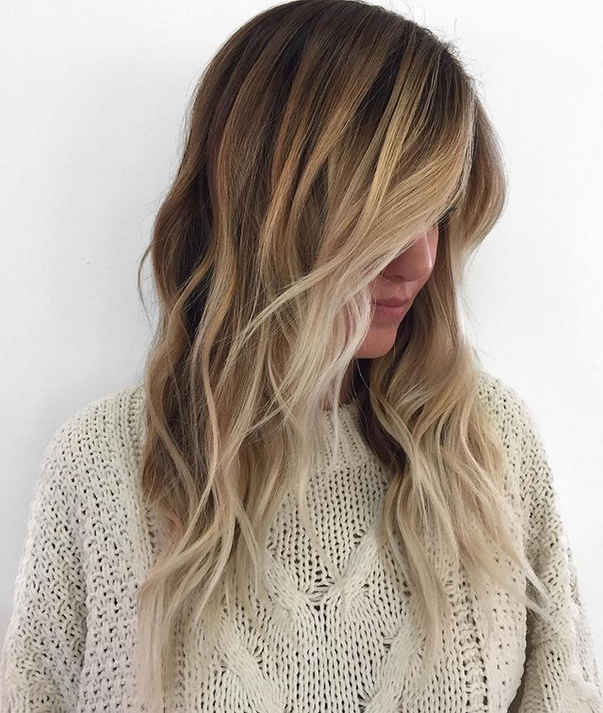 Face-Framing Blonde Balayage