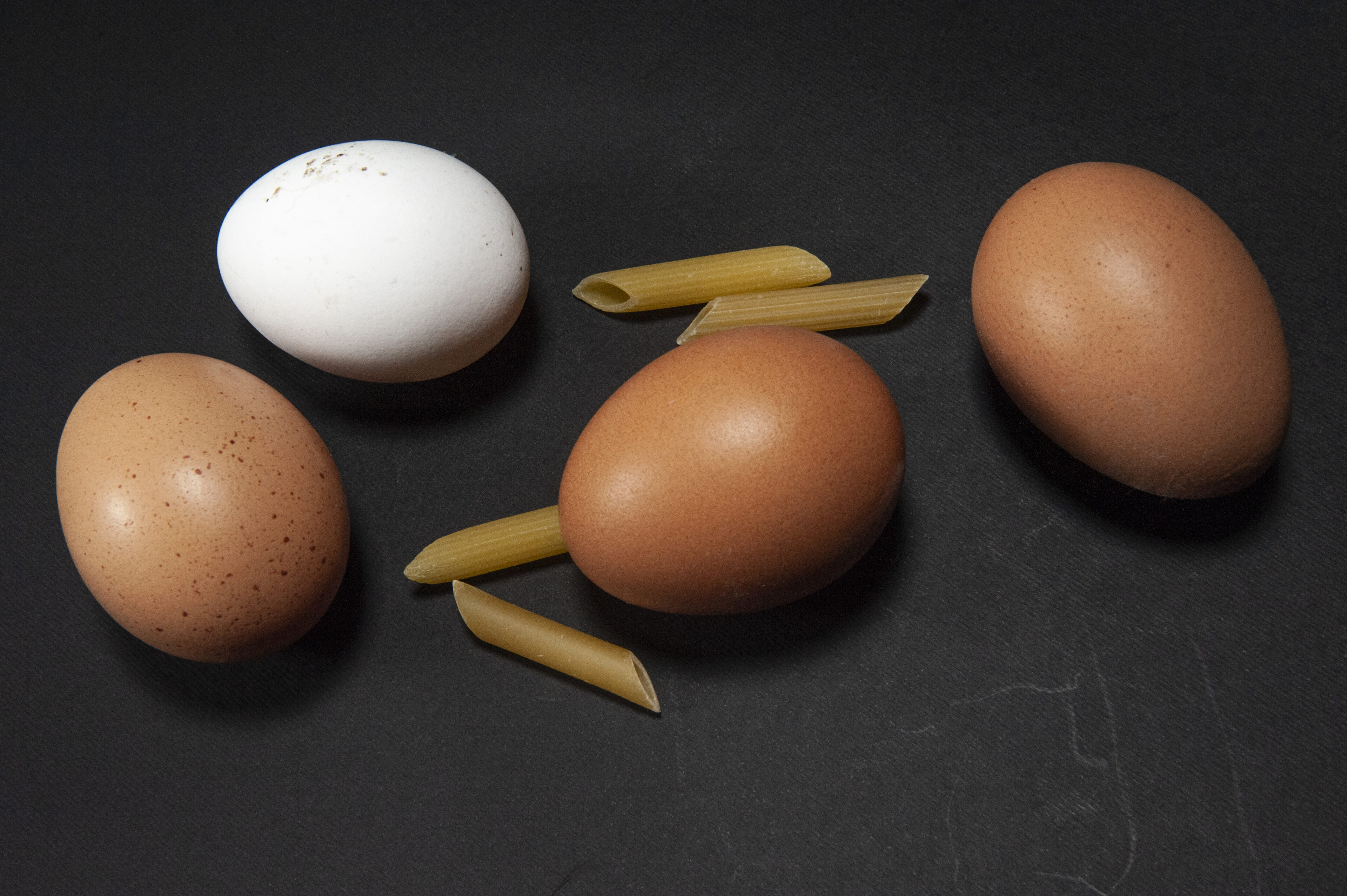 4 Large Eggs