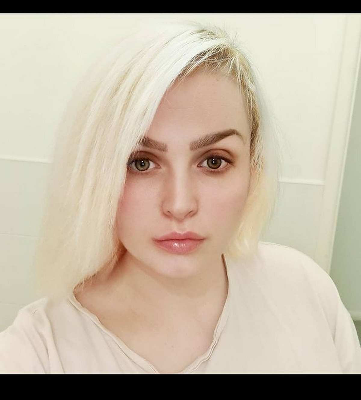 Platinum Blonde Side-Parted Bob