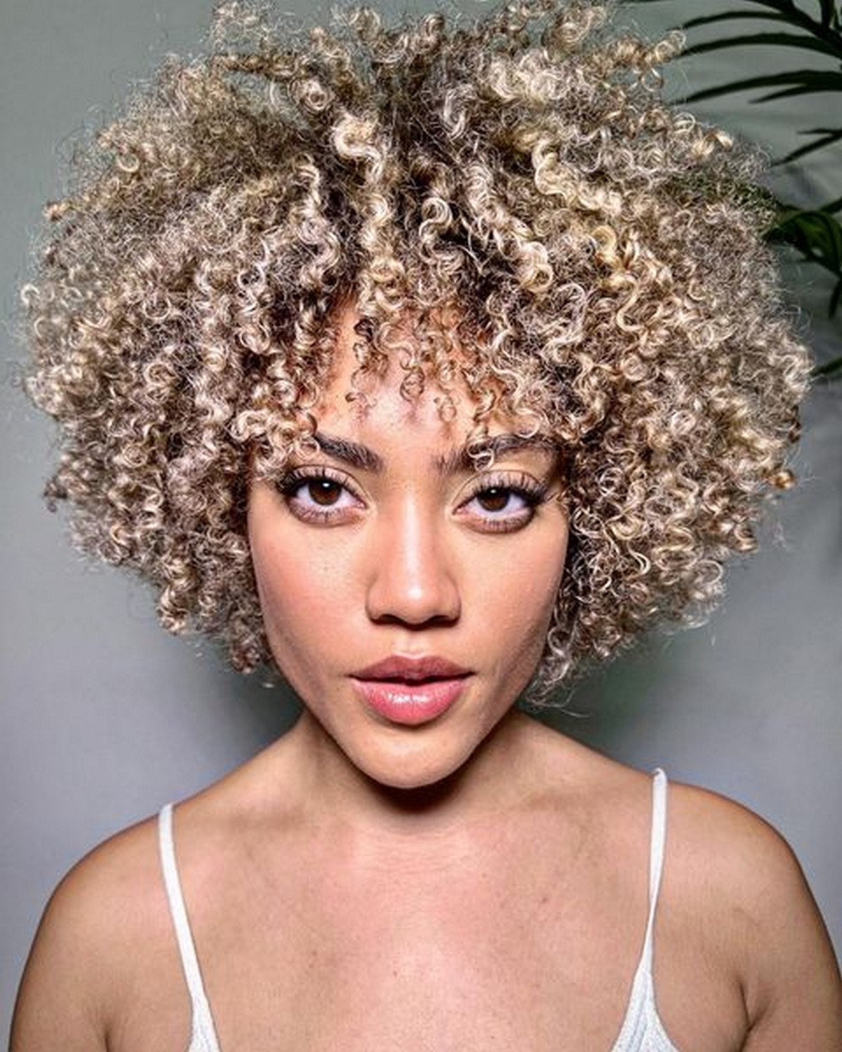 Blonde Big Ruffled Natural Hair