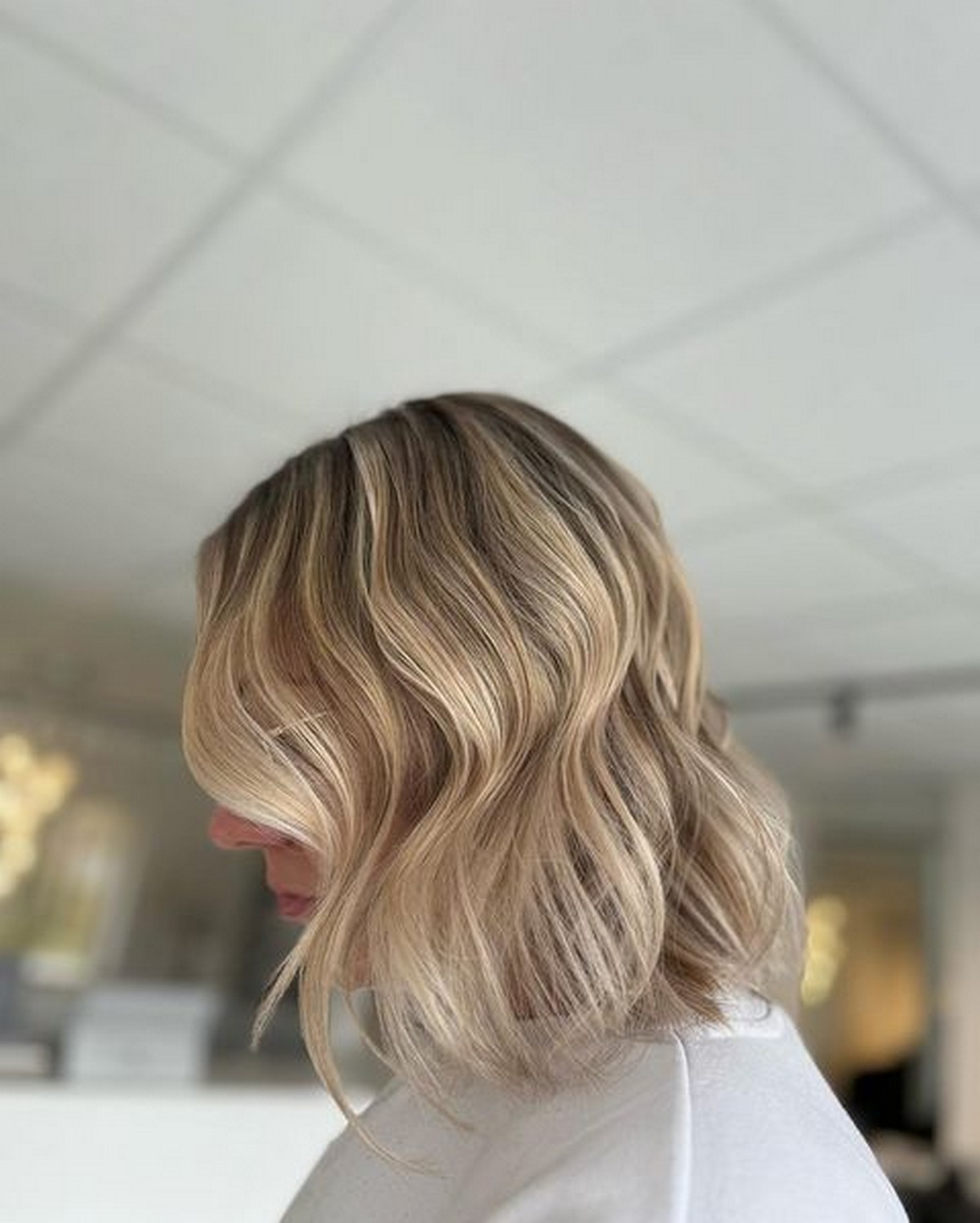 Short Wavy Bob With Blonde Babylights