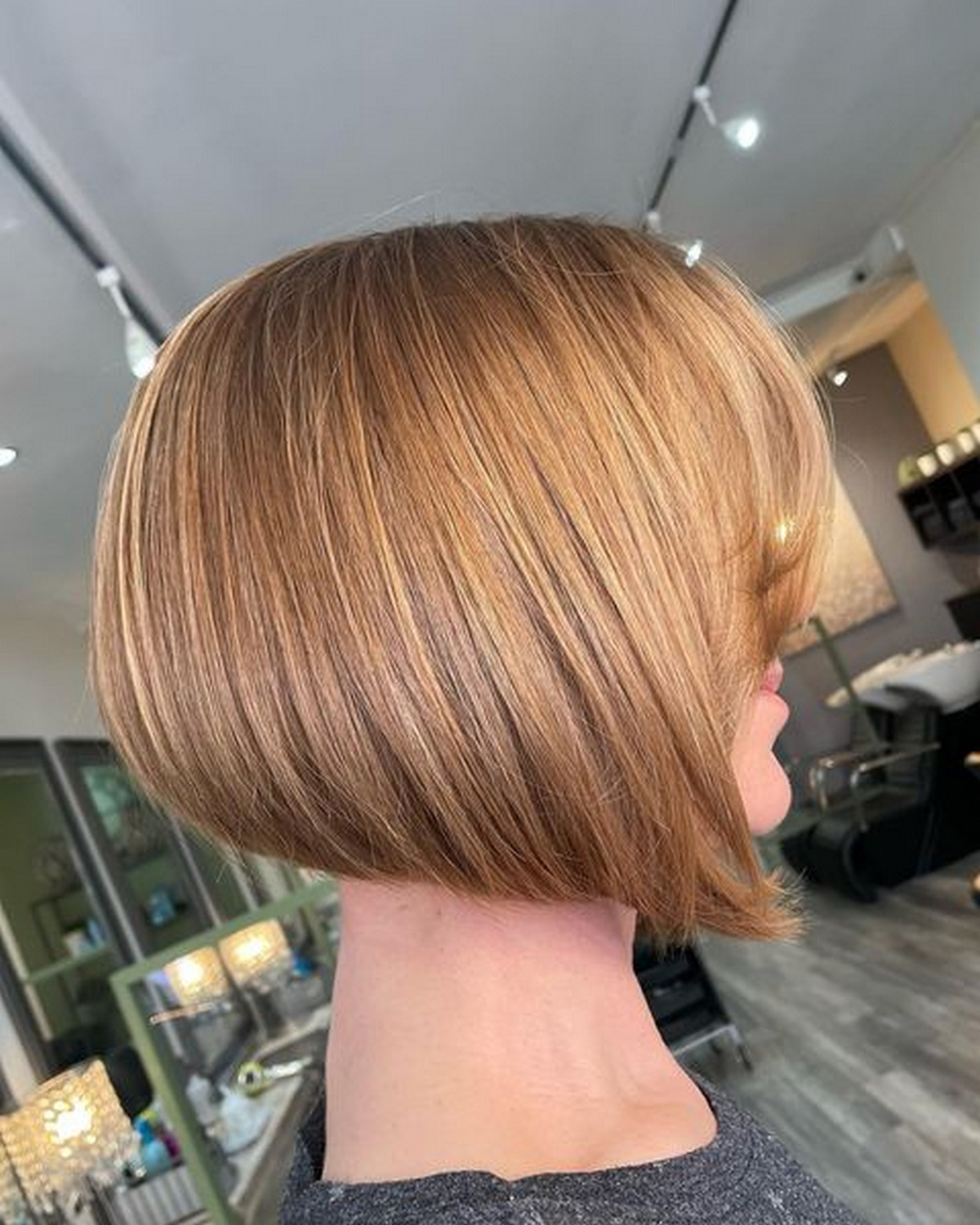 Short rounded bob with root lift