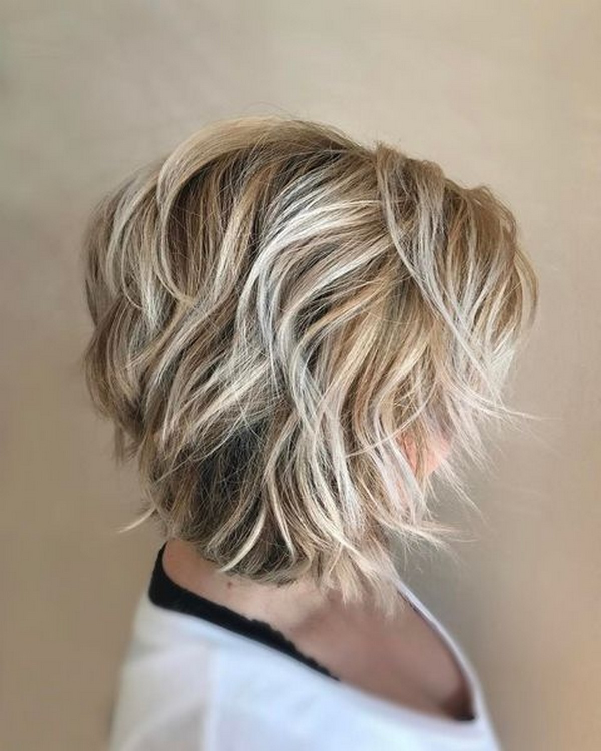Bronde Bob With Lots Of Fine Layers