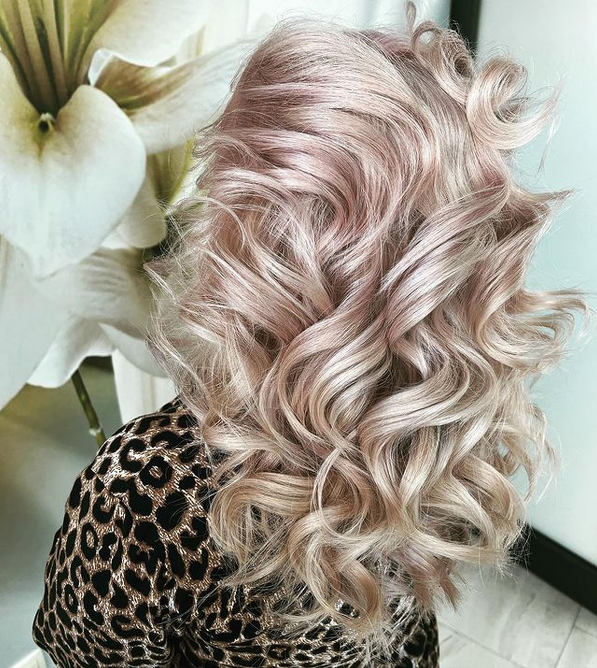 Pearl Blonde Balayage
