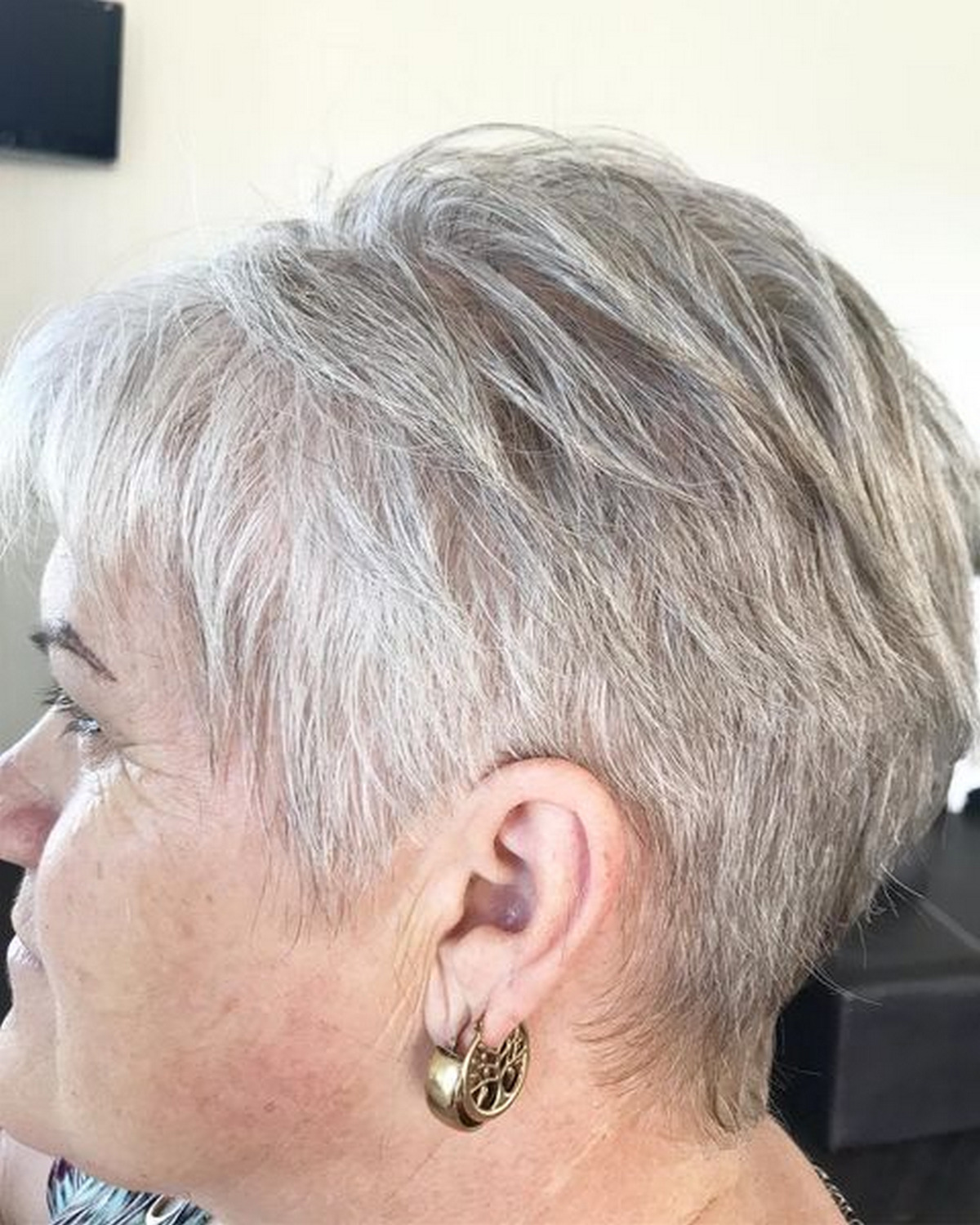 Classic Short Pixie Feathered Cut