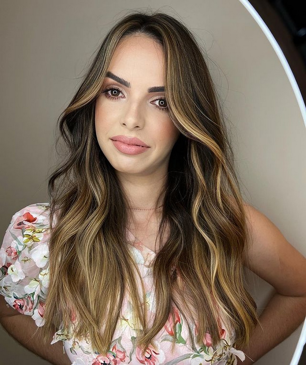 Warm Brown to Blonde Money Piece Balayage