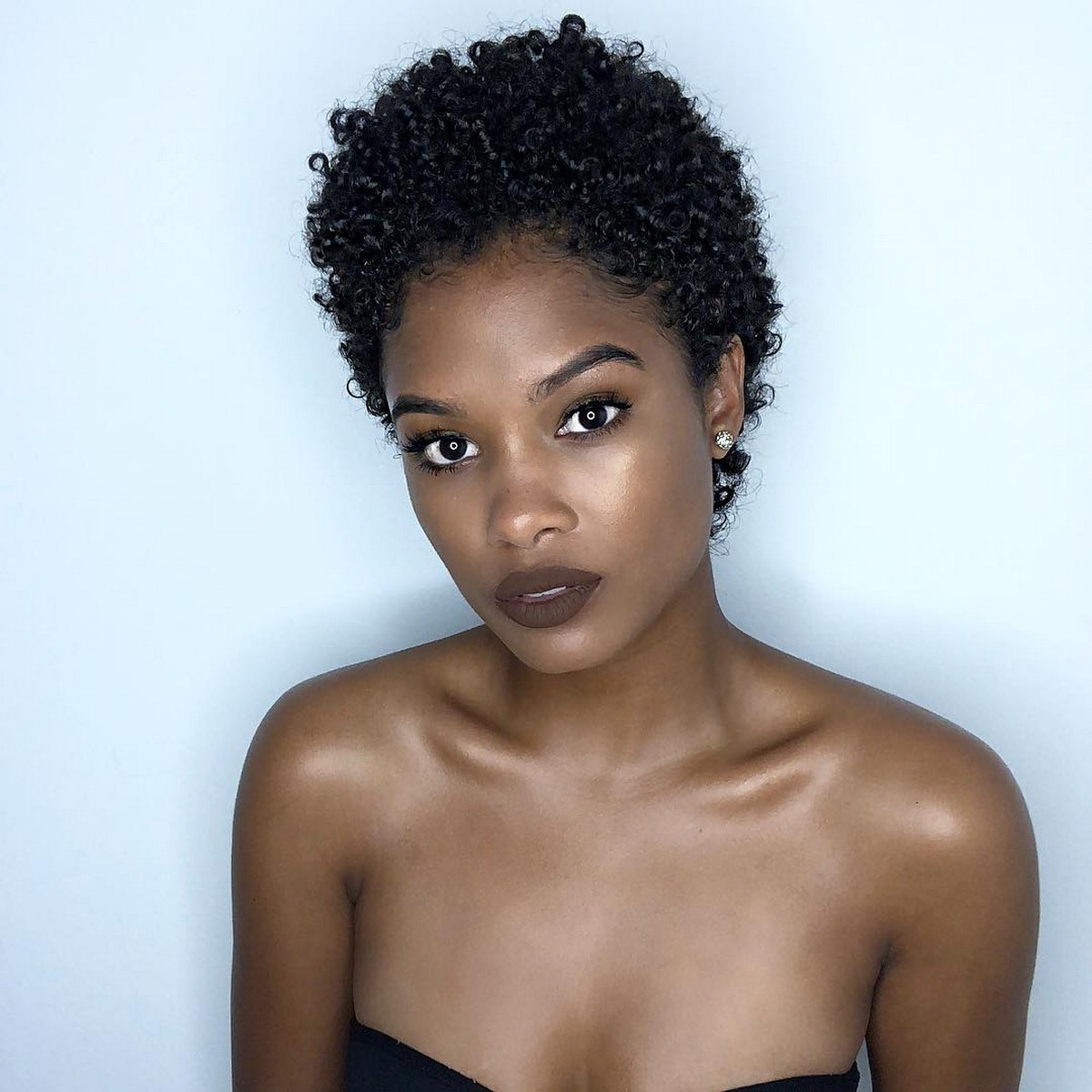 Natural Curl Short Hair With Bomb Style