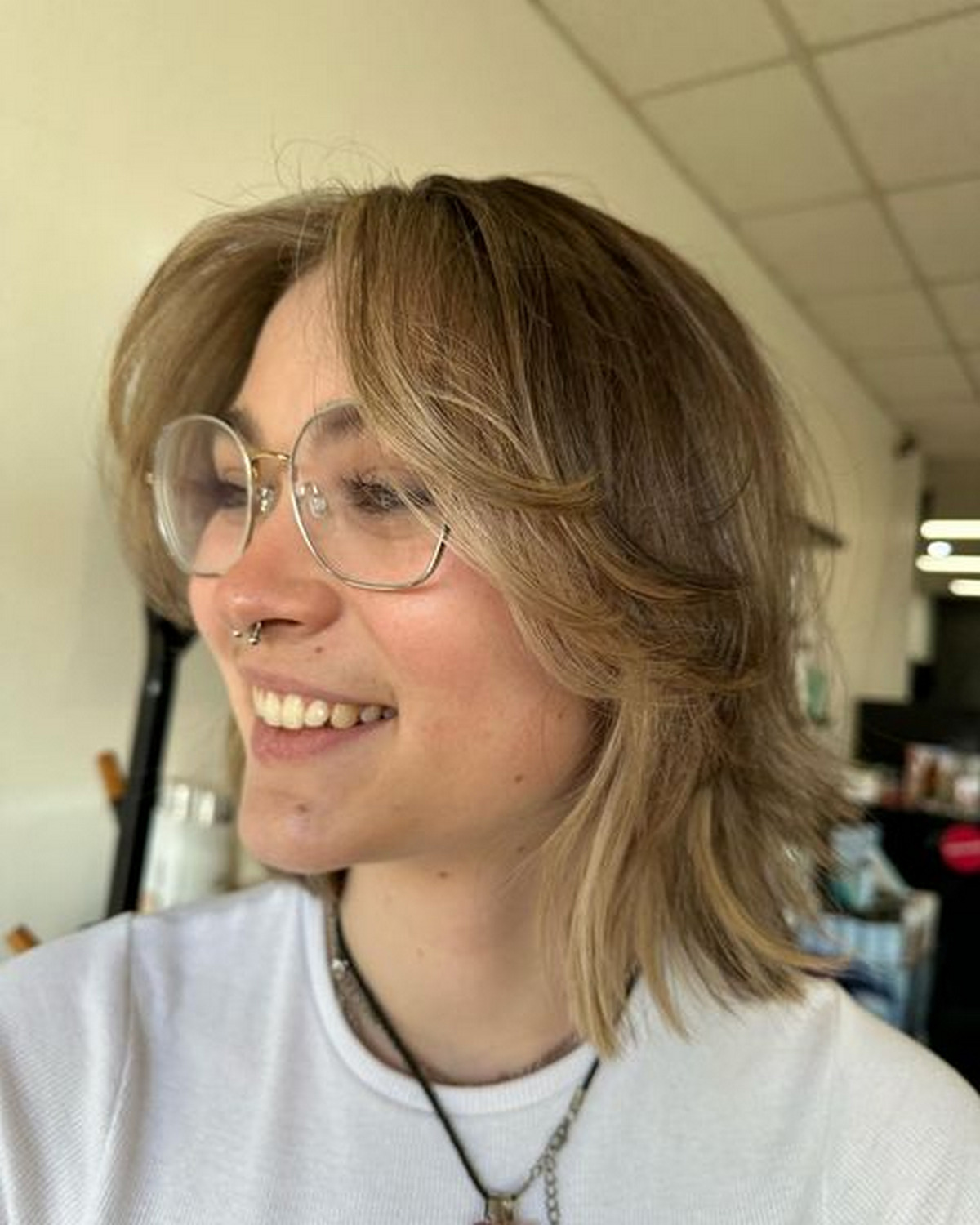 Short layer ash brown