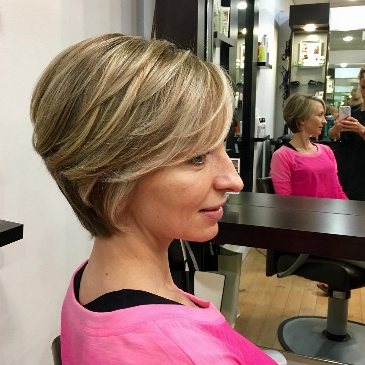 Short Feathered Hair