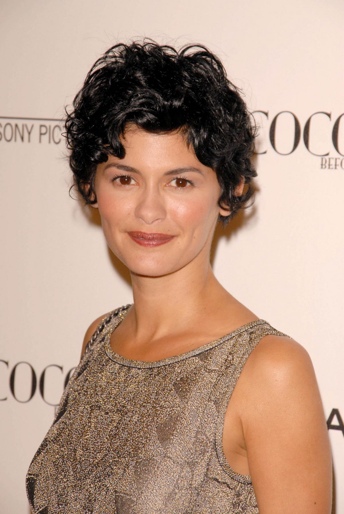 Audrey Tautou – Curly Pixie