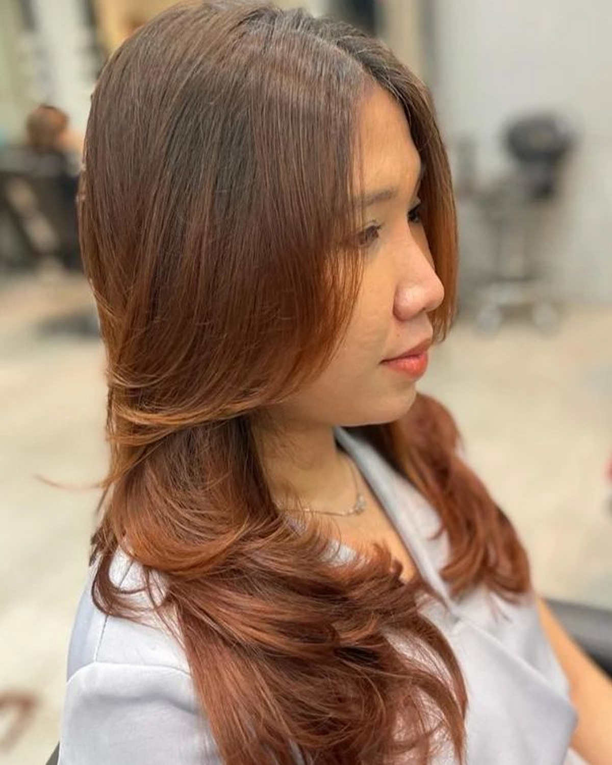 Long Over-Layer Bob With Feather Bangs