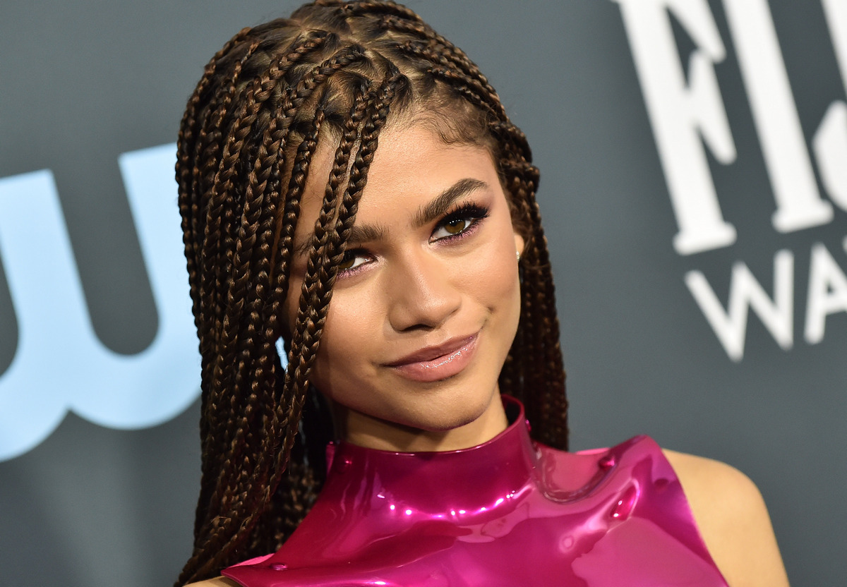 Zendaya – Long Cornrows