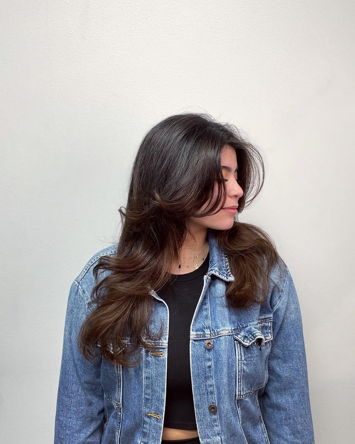 Wavy Layer With Wispy Bangs