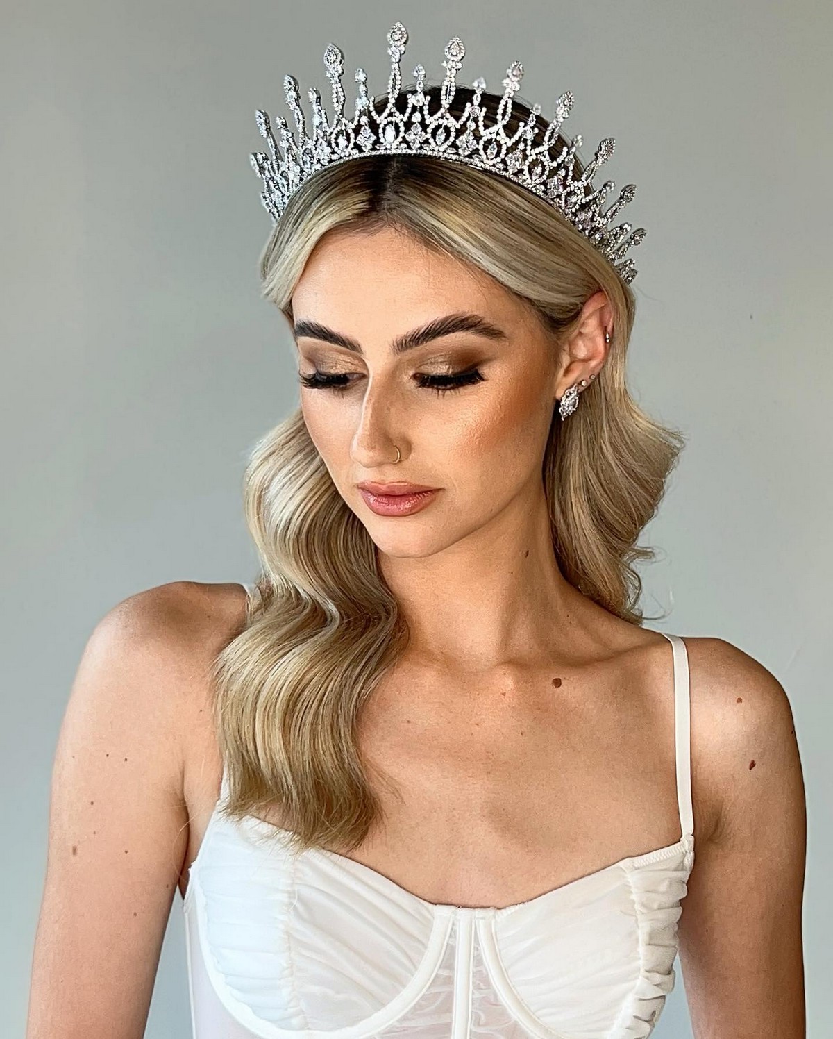 Glam Waves