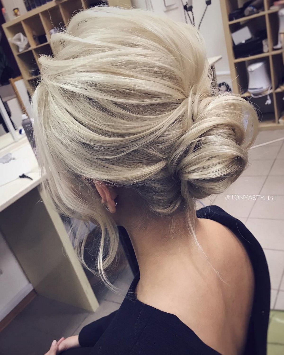 Loose Bun