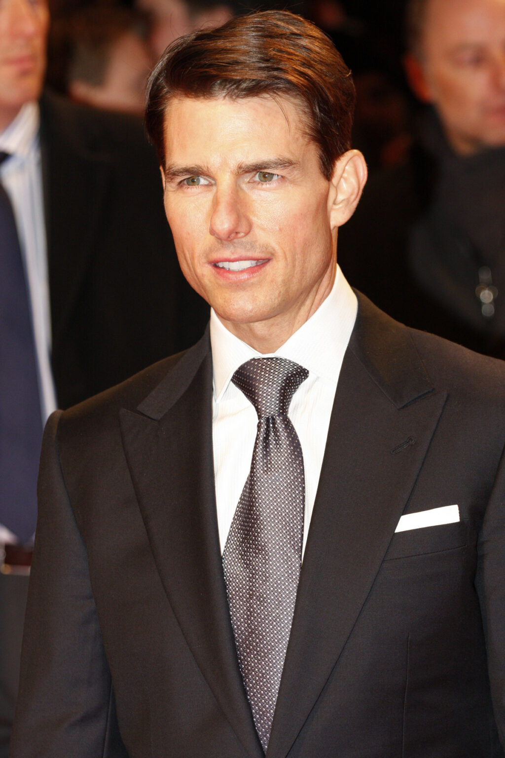 35 Hottest Tom Cruise Hairstyles In 2023 - Hood MWR