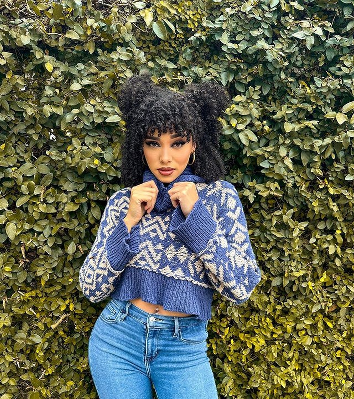 Curly Space Buns