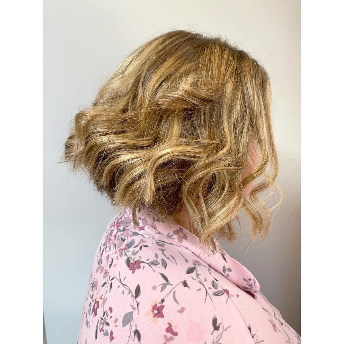 Inverted Bob With Highlights