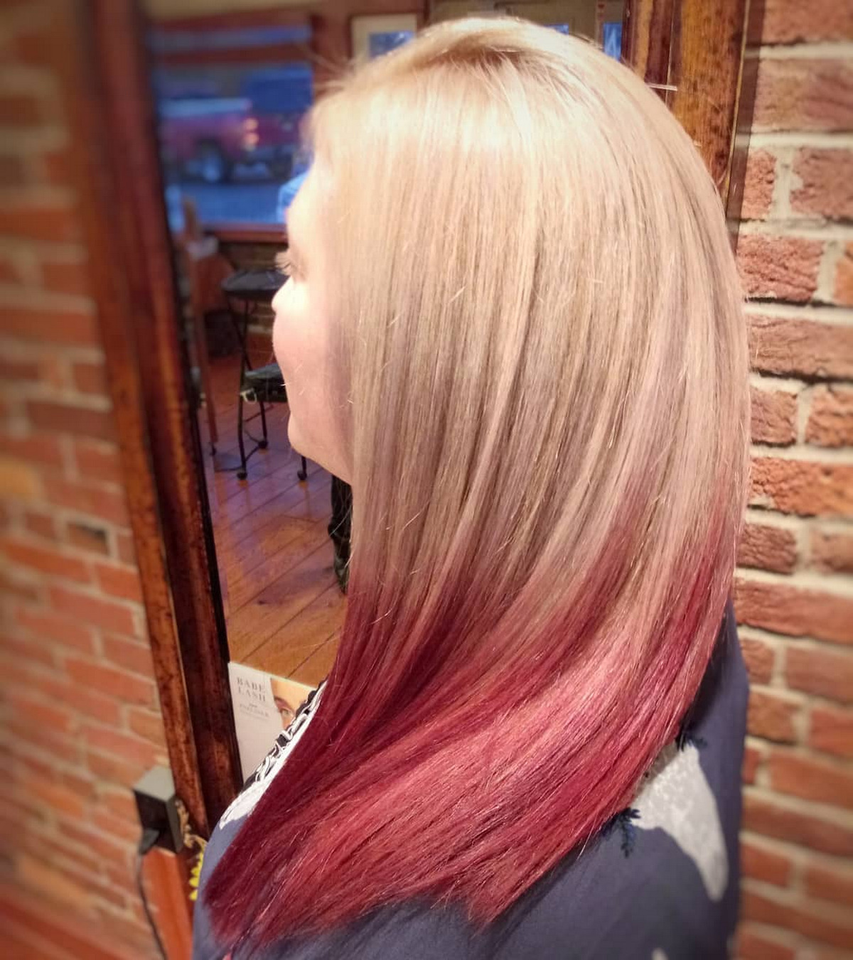 Seamless Transition Between Blonde And Red