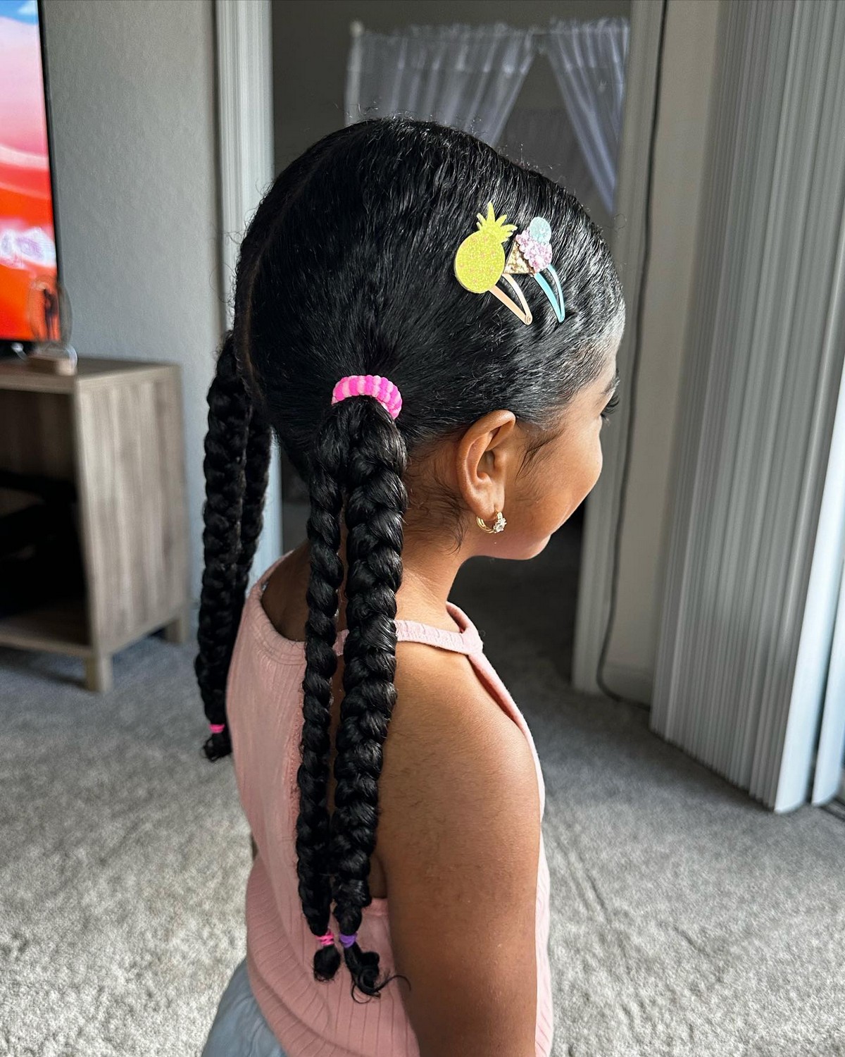 Double Big Twisted Pigtail