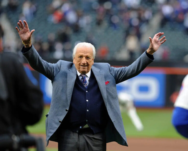 50 Celebrities With Bell's Palsy - Hood MWR