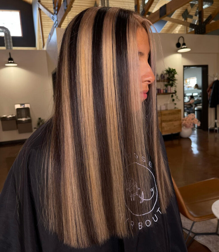 35 Chunky Highlight Hairstyles for a Bold and Beautiful Look Hood MWR