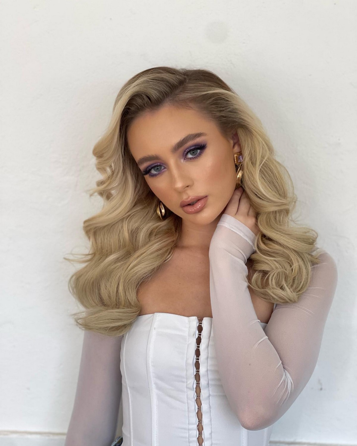 Voluminous Curls